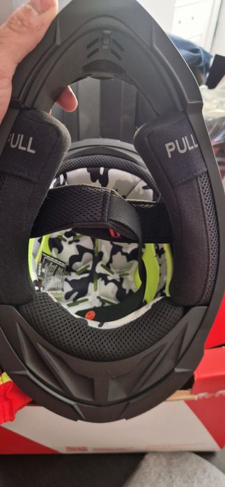 Capacete marca ls2