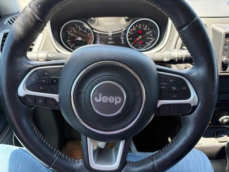 Jeep Compass      2019