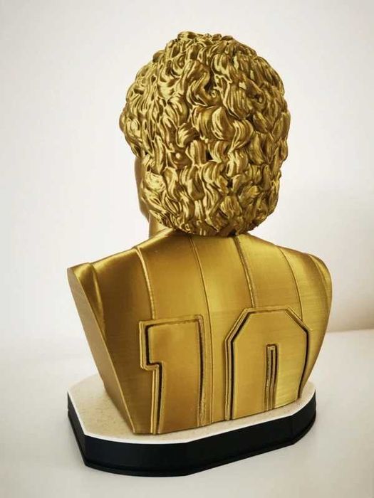 Estátua do Diego Maradona 19cm