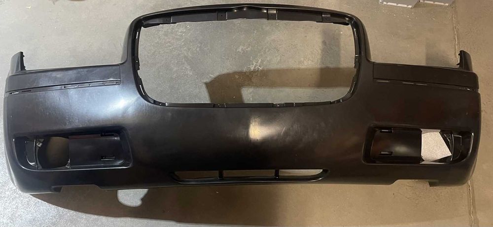 Бампер передній BLIC 5510-00-0938902P Chrysler 300C, 300C Touring 2004-2012