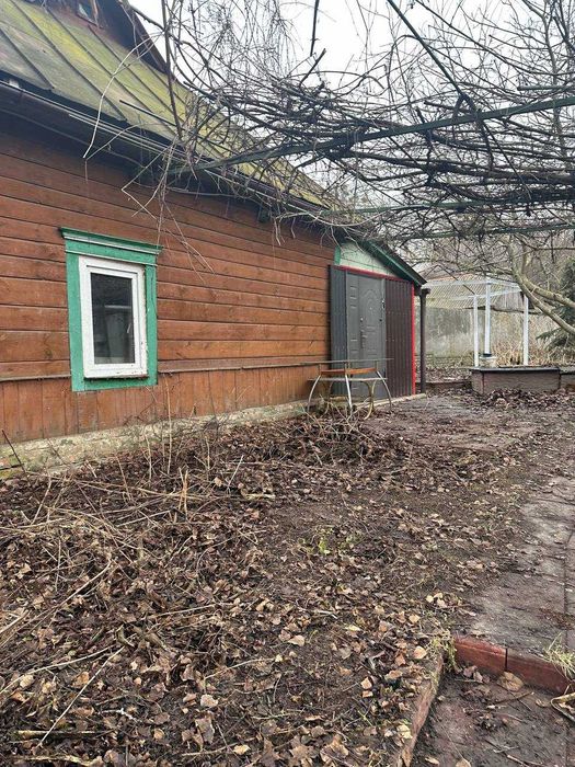 Продається частина будинку в селі Седнів, всього за 140 м до річки!
