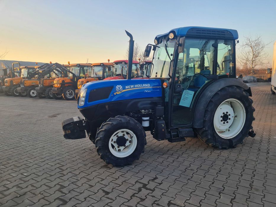 Ciagnik Sadowniczy New Holland T4.65