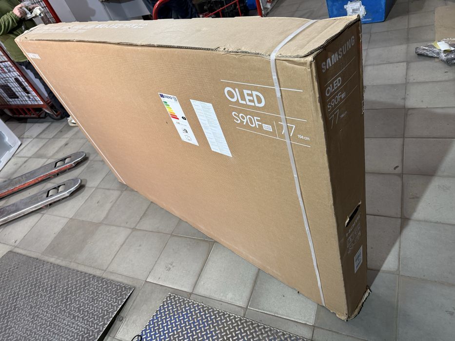 Телевізор Samsung OLED 48S90F, 55S90F, 65S90F, 77S90F, 83S90F (2025)