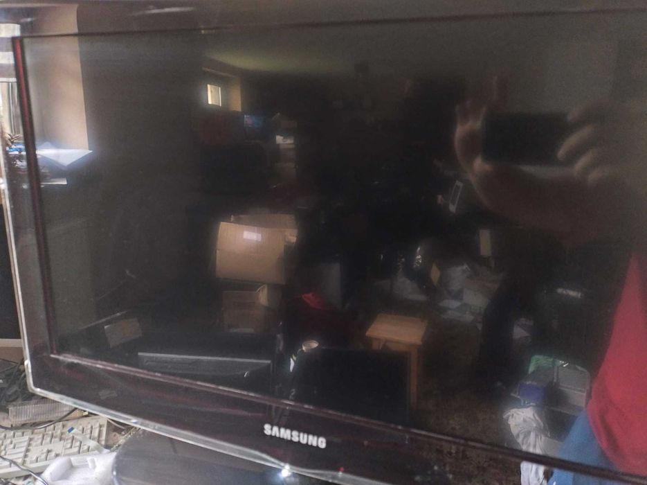 Tv Samsung LG E26D450