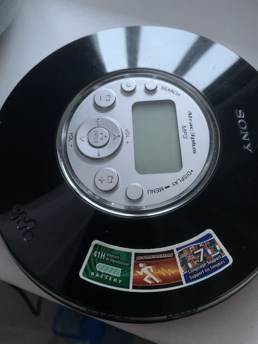 CD Плеер Sony D-NE320