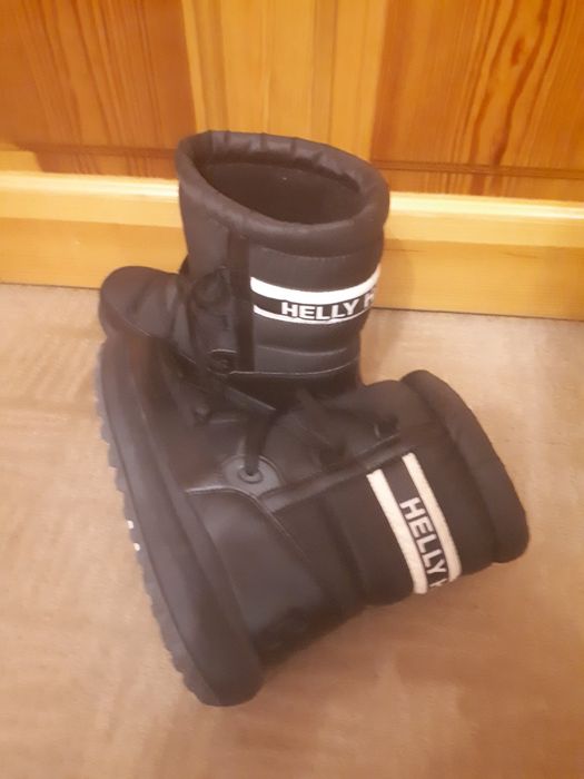 Продам Ботінкі Helly Hansen (37-38-39)