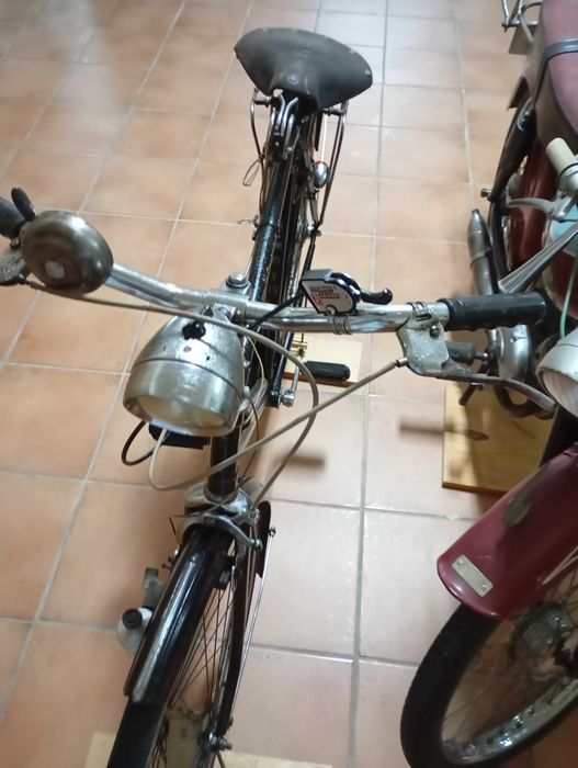 Bicicleta antiga
