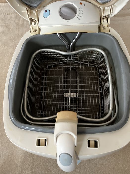 Фритюрниця гарний стан