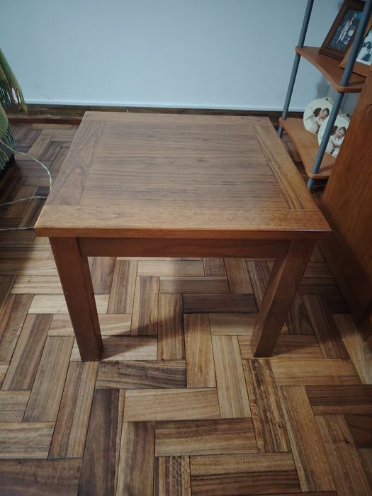 Mesas de centro em madeira