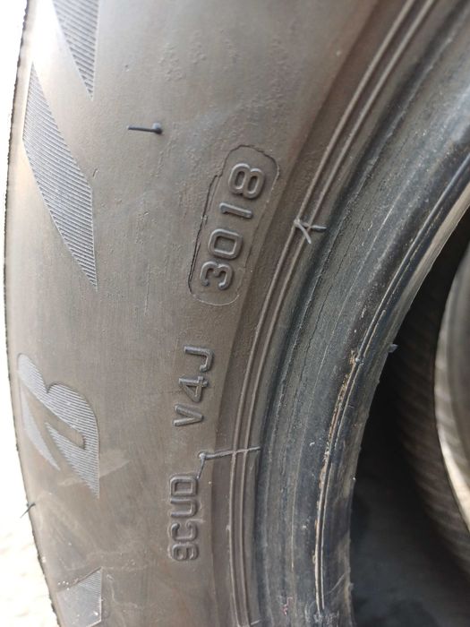 Шини BRIDGESTONE італія. 215 55 16