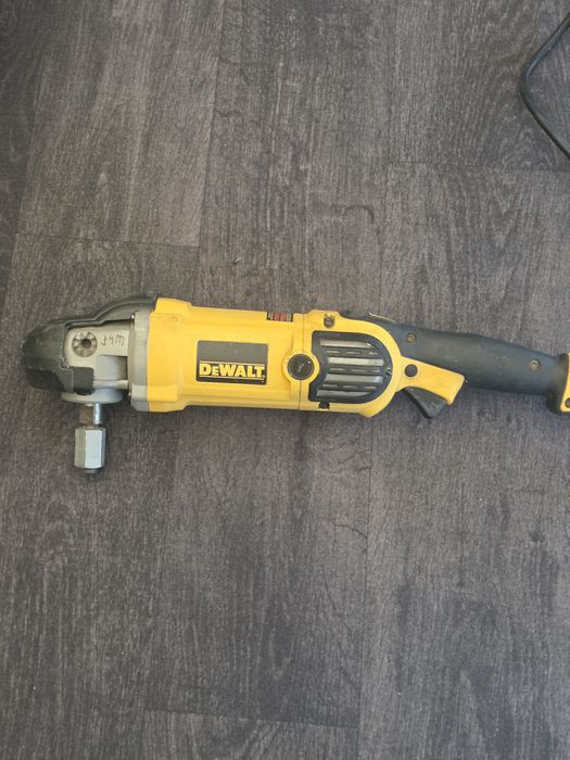 Polerka DEWALT DWP894X