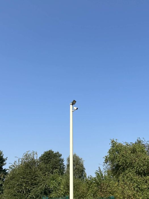 Słup Maszt pod kamery - lampy - światłowód - solary - kable