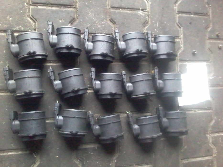 Расходомер воздуха PEUGEOT CITROEN FORD 1.6 16V HDI 9650010780