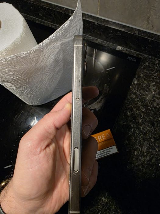 IPHONE 16 PRO MAX 256GB como novo