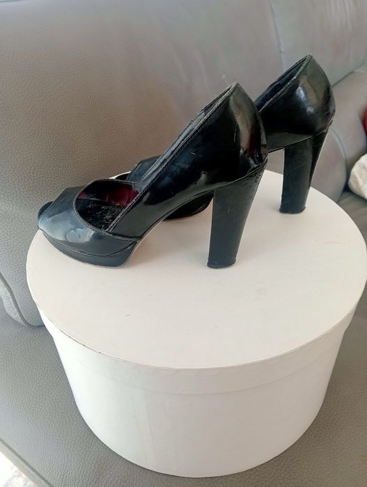 Sapatos couro envernizado Mango 37