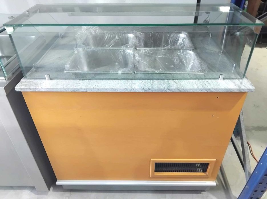 Vitrine quentes - USADA