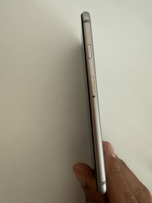 iPhone 6s 64GB Cinzento-Espacial (Desbloqueado) – Bateria Nova