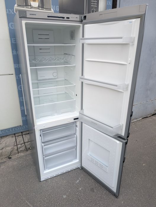 Холодильник Siemens noFrost 185/60/60
