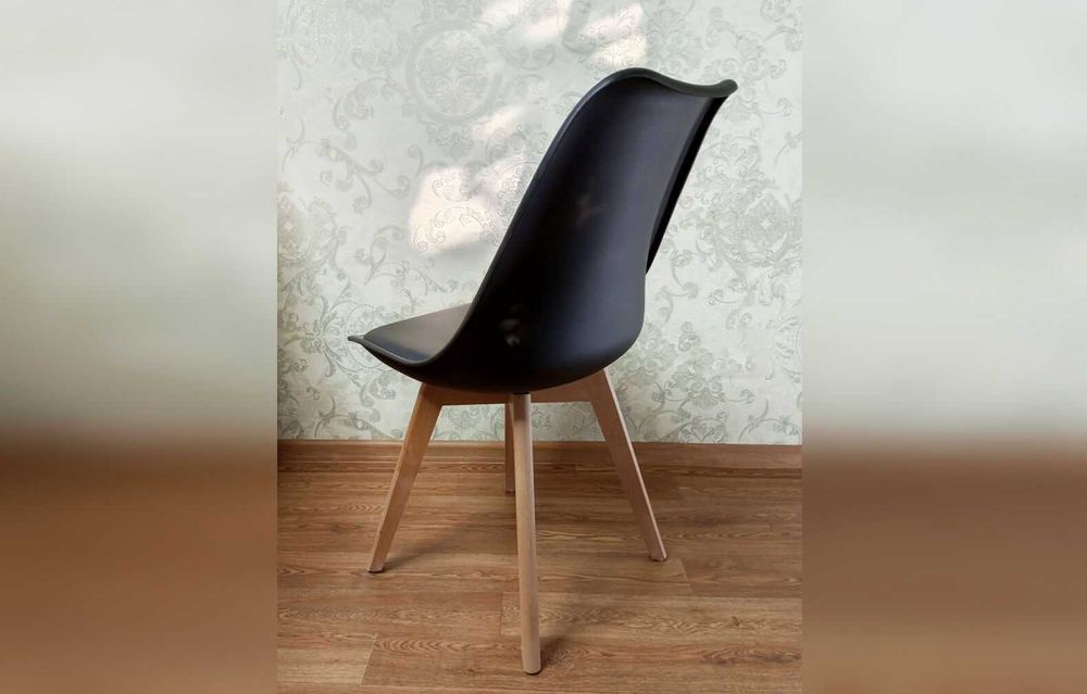 Кресло черное кухонное / Міцне крісло для кухні, стільці обідні