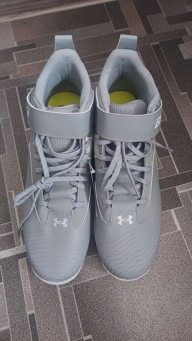 Продам Кросівки Under Armour Harper 7 RM