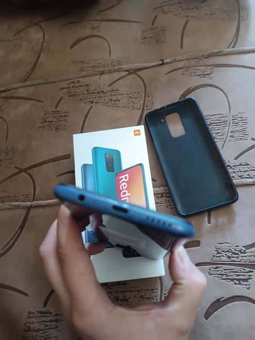Продам теоефон redmi note 9