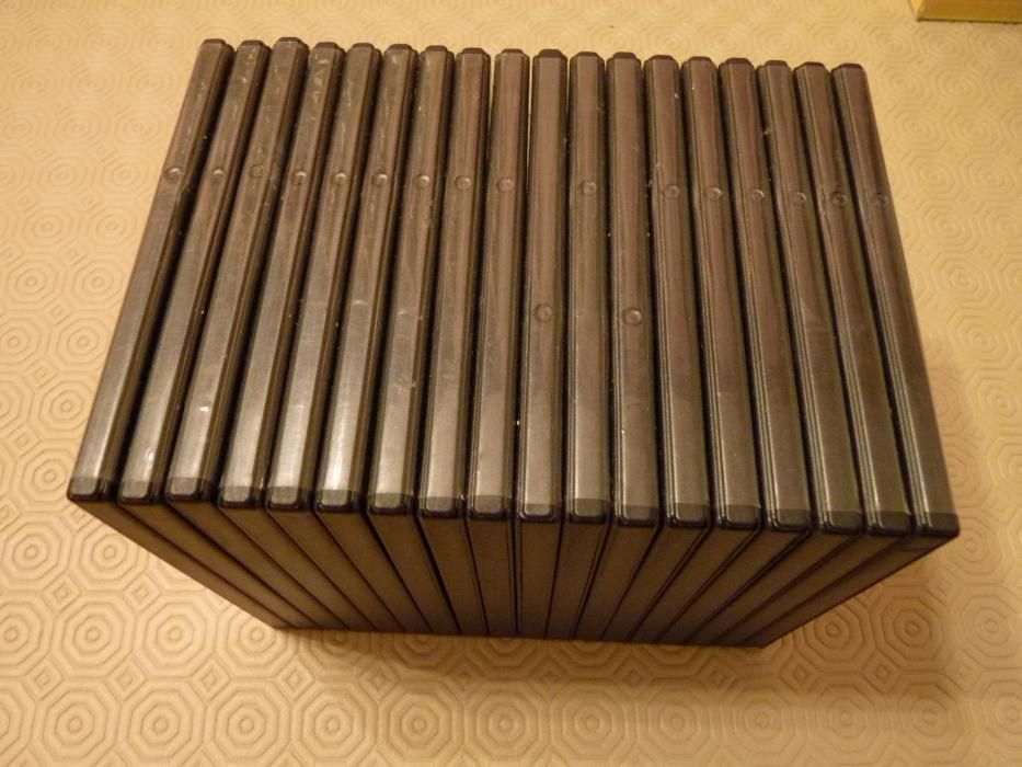 Caixas para CDs / DVDs / Informática441944211446845441