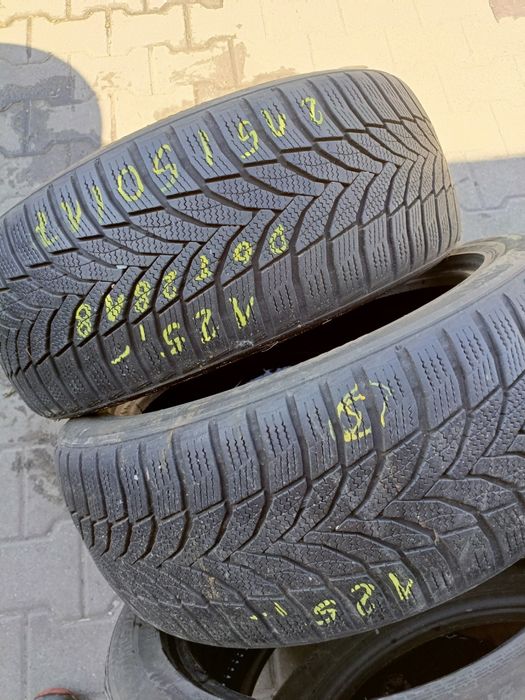 Opony zimowe 215/50/17 Nexen