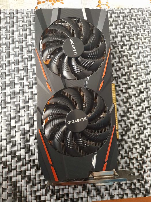 Gigabyte karta graficzna 4gb rx570