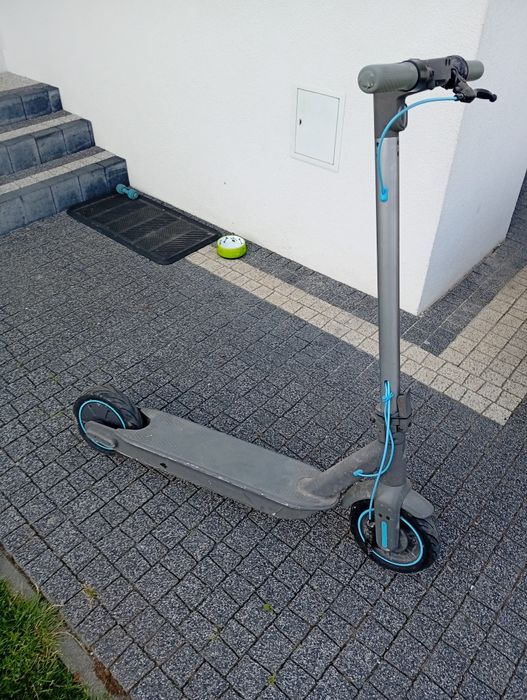 Motus scotty 10 hulajnoga uszkodzona