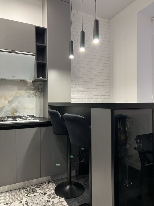 Посуточно, почасово. Центр Запорожья. Бульвар  шевченко