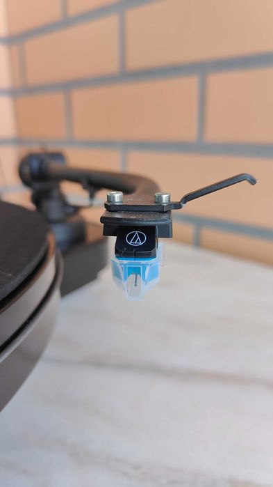 Giradiscos - Pro-Ject - RPM 1.3 Genie - Bom Estado