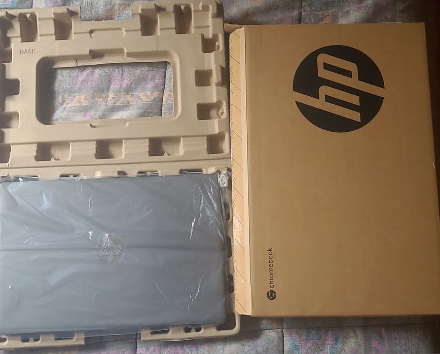 Vendo Notebook novo HP