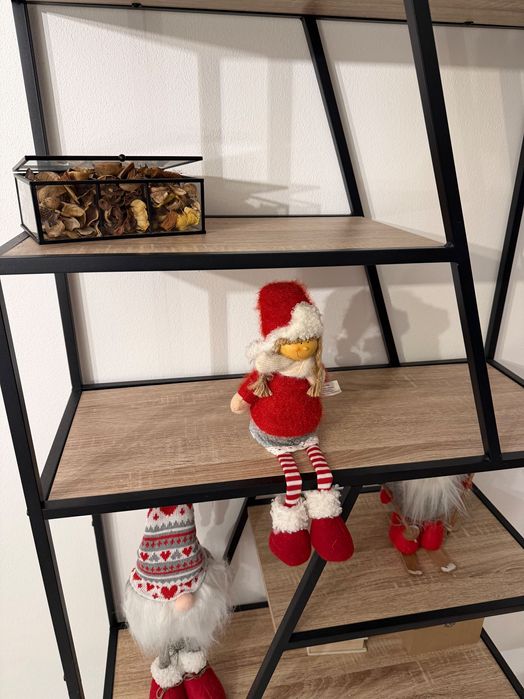 Estante madeira e preto (para qualquer divisão)