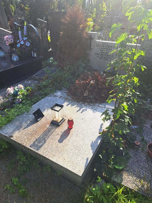 Sprzątanie grobów Warszawa | Opieka nad grobami | Mycie nagrobków