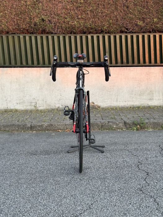 Bicicleta Ciclismo Focus Cayo Carbono
