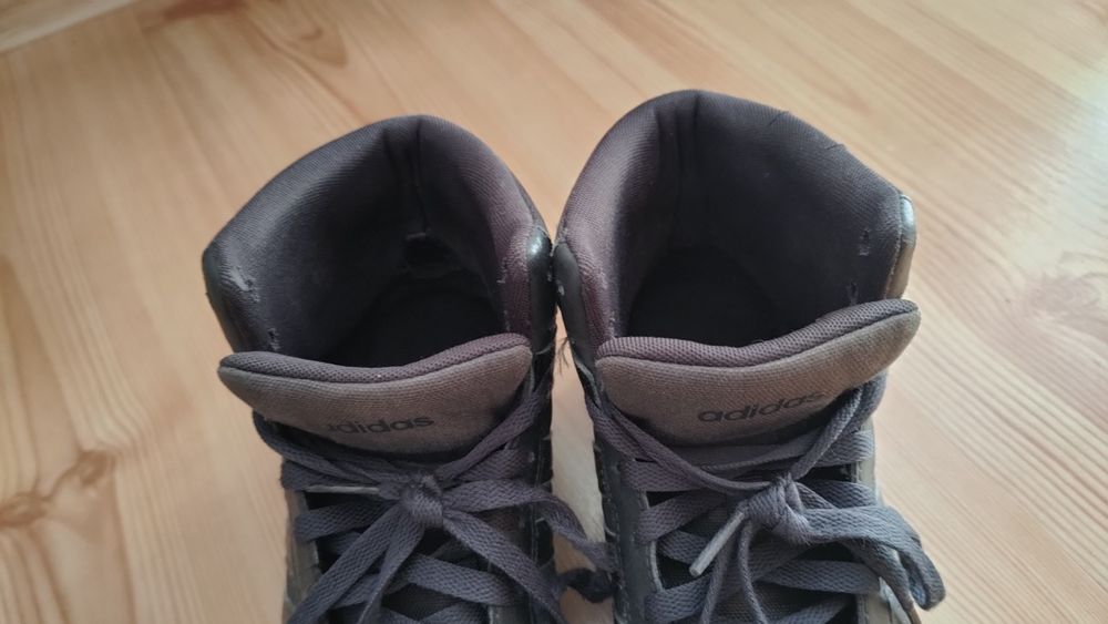 Czarne buty adidas r.40