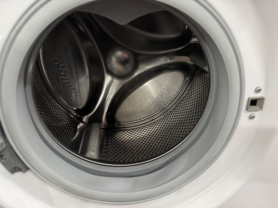 Wąska pralka Whirlpool 6kg. 1000obr. A++  Gwarancja. Transport