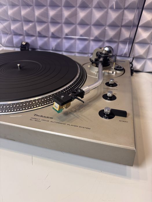 Gramofon Technics SL 1600