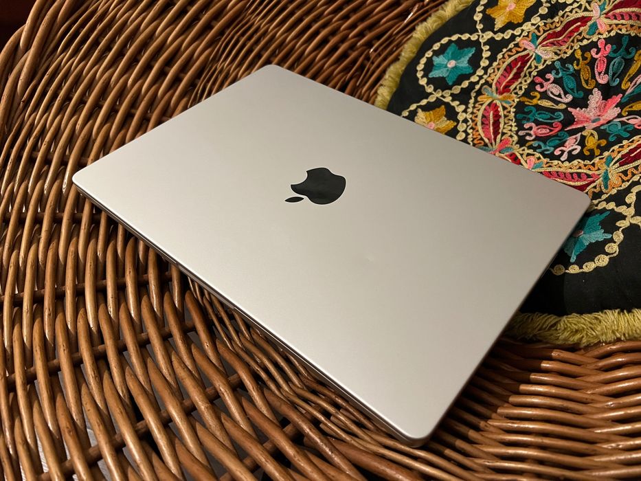 Macbook Pro 14" | M1 Pro | 512gb ssd | 16gb Ram