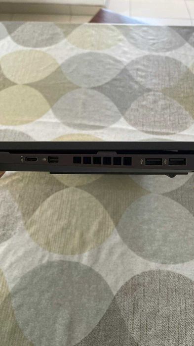 Portátil OMEN 15 - Ryzen 7 5800h / RTX 3060