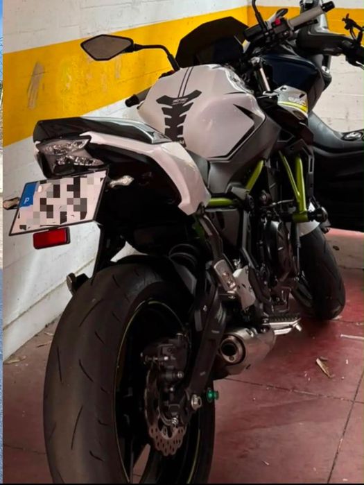 Kawasaki Z650 de 2020