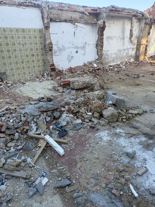 RECOLHA DE ENTULHOS *Chama Cavalcanti O Demolidor*