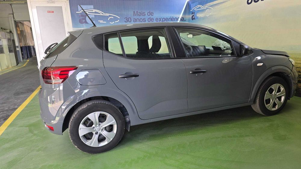 Dacia Sandero 1.0 TCE Bi-Fuel  -  Salvado