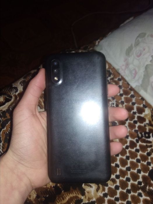 Самсунг а01 16/2