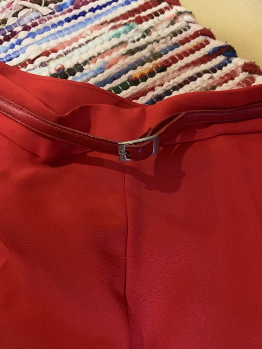 Calca vermelha imperial