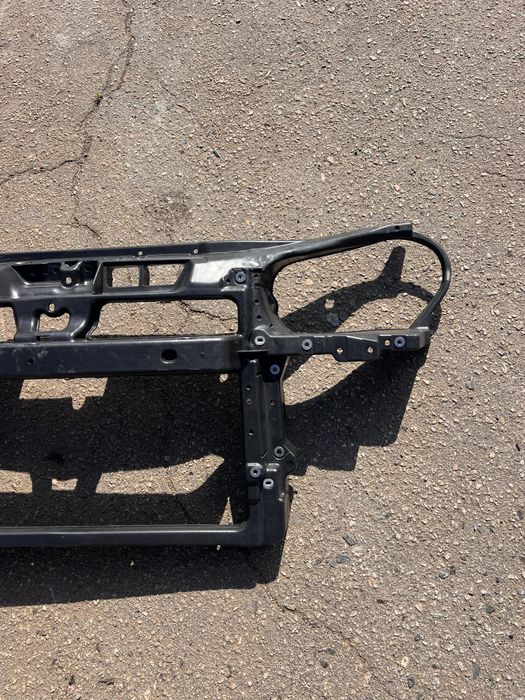 Телевизор передняя панель Volkswagen Polo 2001-2008 фольксваген поло