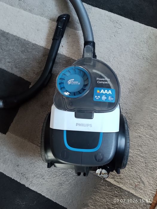 Пилосос колбовий.