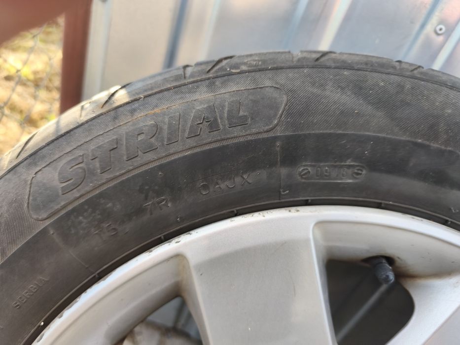 Felgi z oponami lato 5x110 opel omega 205/60/16
