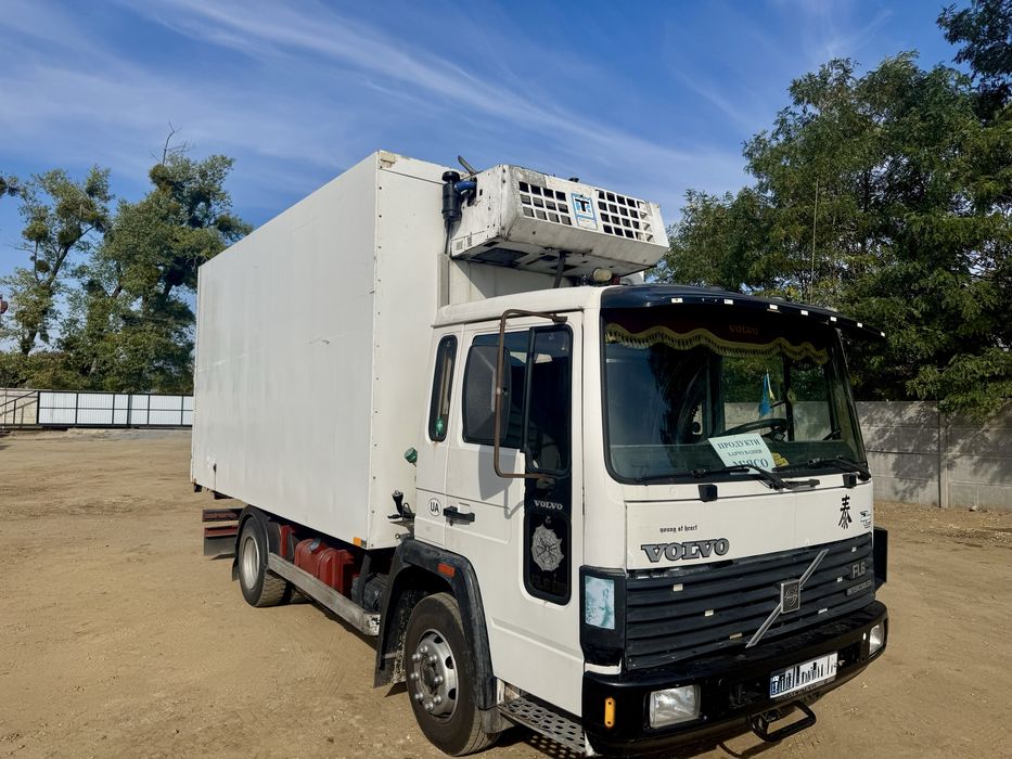 продаж Вольво FL6