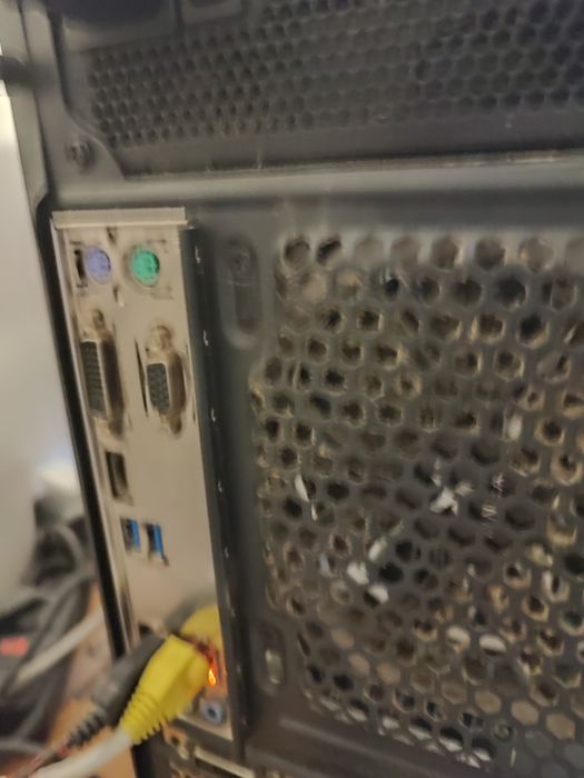 Системний блок VINGA